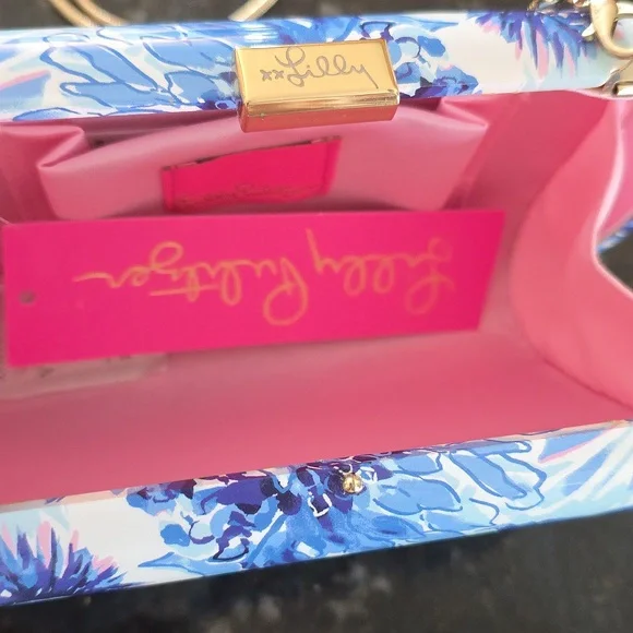 Lilly Pulitzer hard-sided clutch - Picture 2 of 6